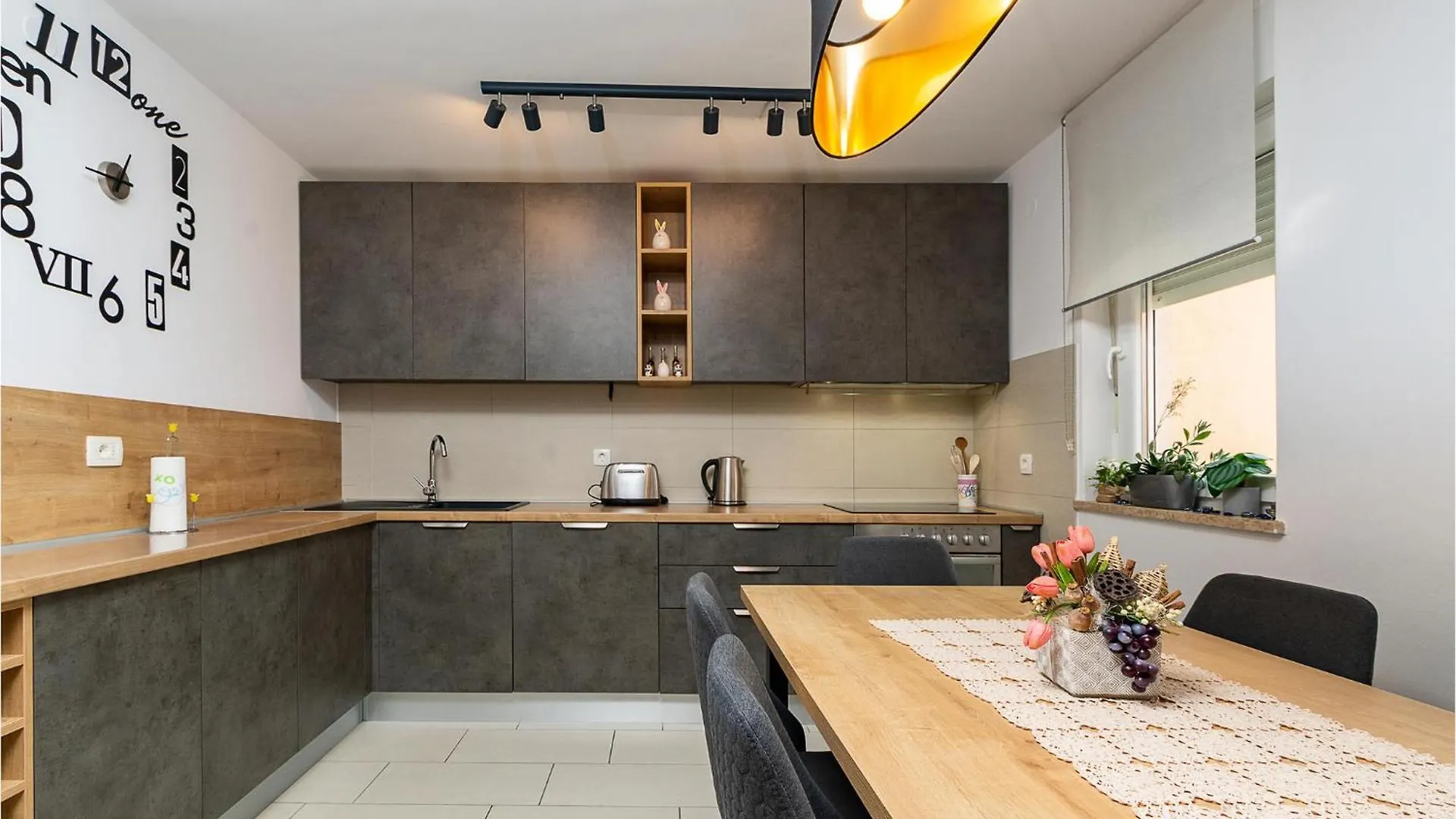 Awesome Apartment In Labin With Kitchen 0*,